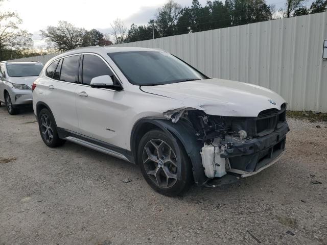 WBXHT3C38J5K25405 - 2018 BMW X1 XDRIVE28I WHITE photo 4