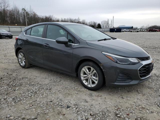 3G1BE6SM1KS556898 - 2019 CHEVROLET CRUZE LT CHARCOAL photo 4