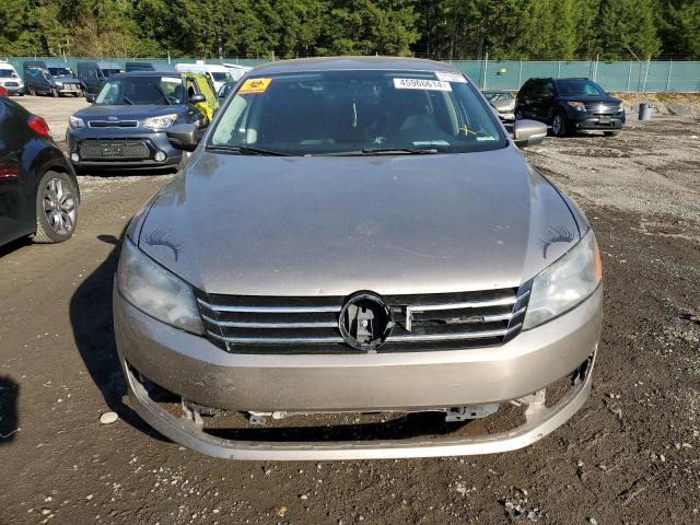 1VWBT7A38FC024276 - 2015 VOLKSWAGEN PASSAT SE TAN photo 5