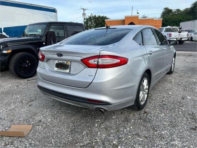 3FA6P0H70GR262740 - 2016 FORD FUSION SE SILVER photo 4