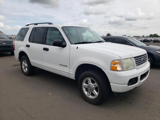 1FMDU73W74ZB32099 - 2004 FORD EXPLORER XLT WHITE photo 4