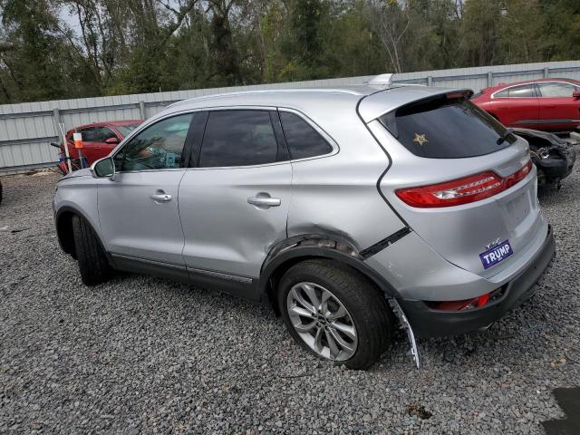 5LMCJ2C96HUL35387 - 2017 LINCOLN MKC SELECT Արծաթագույն լուսանկար 2