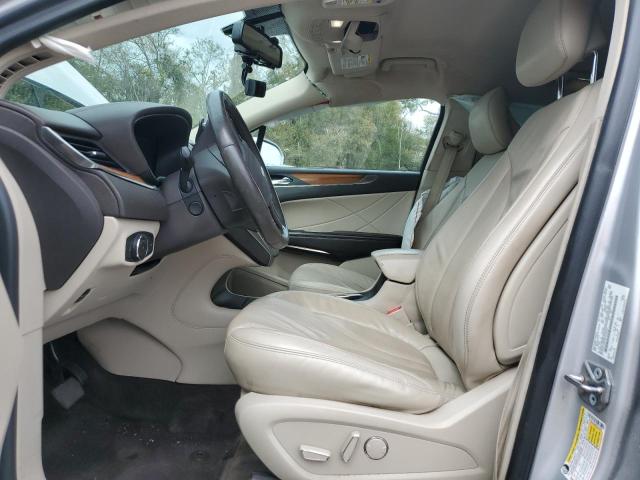 5LMCJ2C96HUL35387 - 2017 LINCOLN MKC SELECT Արծաթագույն լուսանկար 7