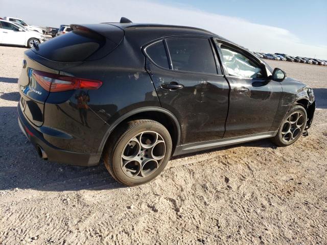 ZASFAKPN6J7B69931 - 2018 ALFA ROMEO STELVIO SPORT შავი ფოტო 3
