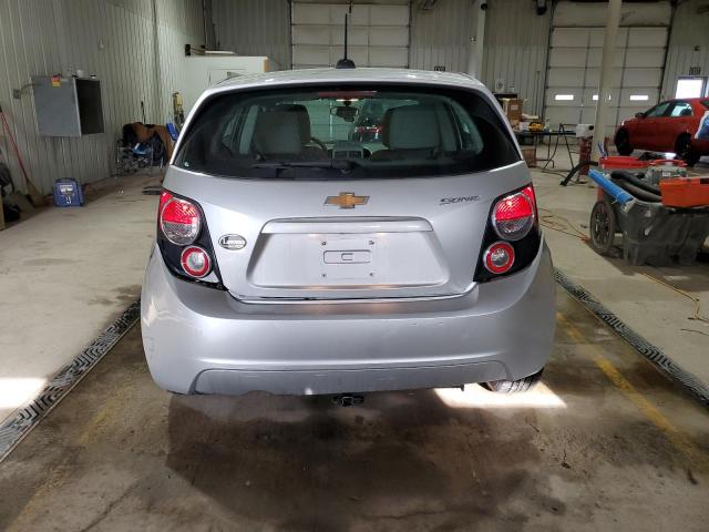 1G1JB6SG3F4125628 - 2015 CHEVROLET SONIC LS SILVER photo 6