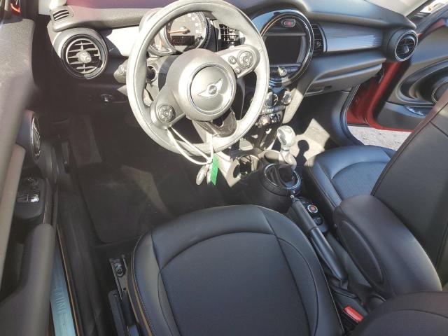 WMWXP5C50G2D15118 - 2016 MINI COOPER RED photo 8