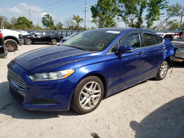 3FA6P0HD4FR275074 - 2015 FORD FUSION SE BLUE photo 1