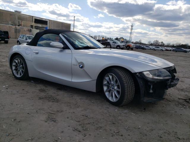 4USBT33535LS58456 - 2005 BMW Z4 2.5 SILVER photo 4