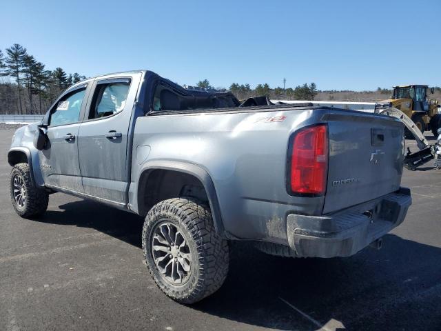 1GCGTEEN6J1301987 - 2018 CHEVROLET COLORADO ZR2 GRAY photo 2