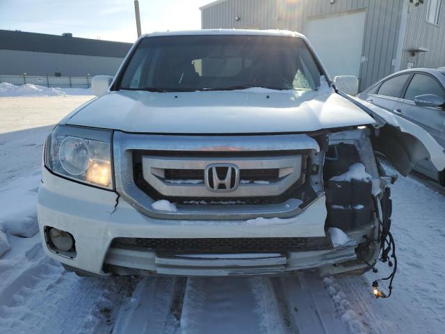 5FNYF4H91BB501592 - 2011 HONDA PILOT TOURING WHITE photo 5