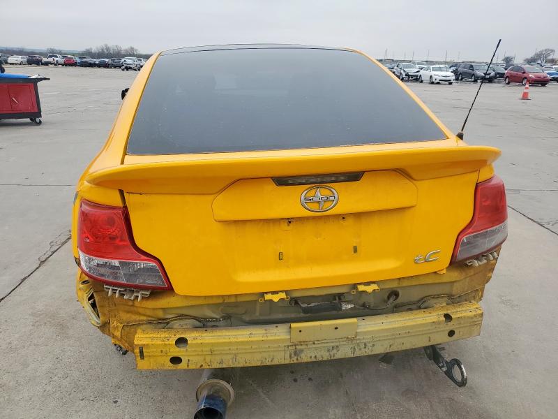 JTKJF5C77C3023084 - 2012 TOYOTA SCION TC 黄色 照片 6