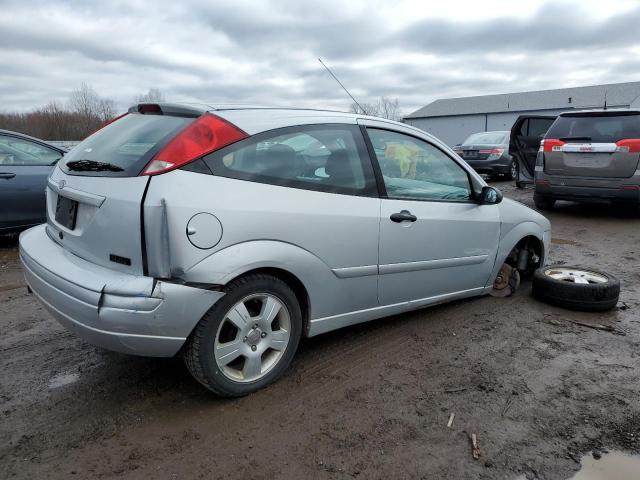 1FAHP31NX7W165917 - 2007 FORD FOCUS ZX3 SILVER photo 3