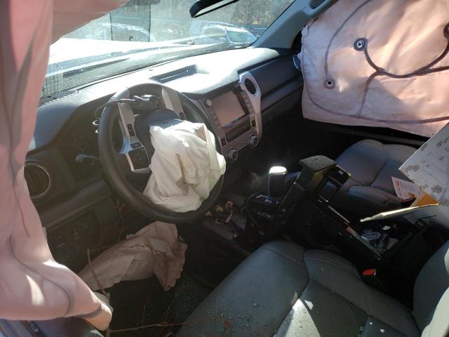 5TFUY5F19LX930207 - 2020 TOYOTA TUNDRA DOUBLE CAB SR/SR5 SILVER photo 8