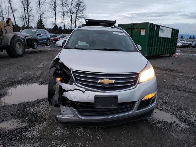 1GNKVHKD8GJ122576 - 2016 CHEVROLET TRAVERSE LT SILVER photo 5