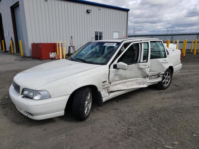 YV1LS5675W1500774 - 1998 VOLVO S70 GLT WHITE photo 1