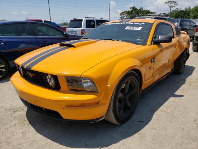 1ZVHT82H885177449 - 2008 FORD MUSTANG GT ORANGE photo 2