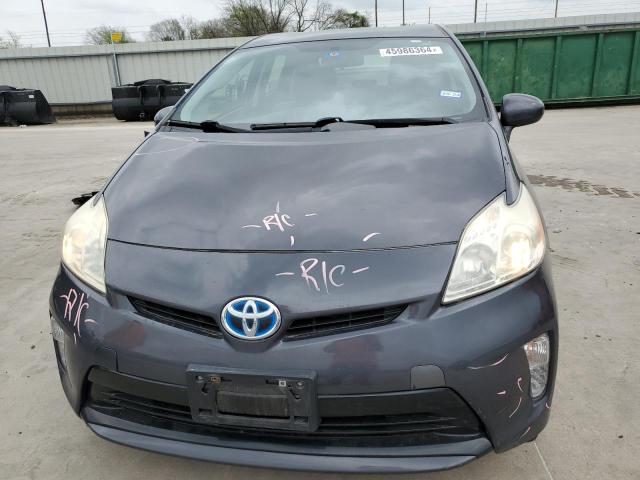 JTDKN3DU3E1742256 - 2014 TOYOTA PRIUS GRAY photo 5