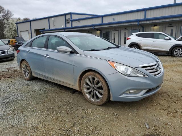 5NPEC4AC6BH127953 - 2011 HYUNDAI SONATA SE SILVER photo 4