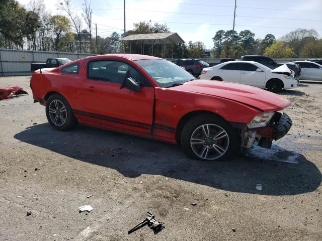 1ZVBP8AM5B5130105 - 2011 FORD MUSTANG RED photo 4