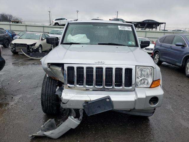 1J8HG48K38C225527 - 2008 JEEP COMMANDER SPORT SILVER photo 5