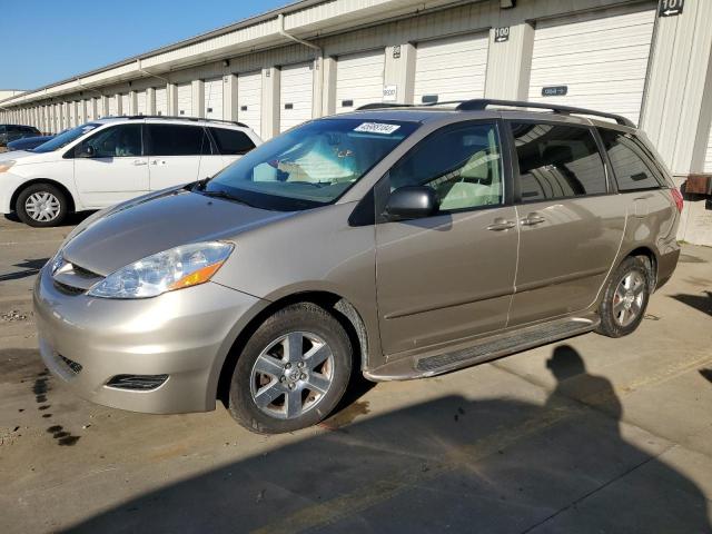 2010 TOYOTA SIENNA CE, 