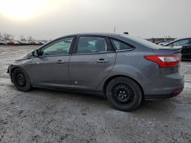 1FADP3F2XDL356439 - 2013 FORD FOCUS SE GRAY photo 2