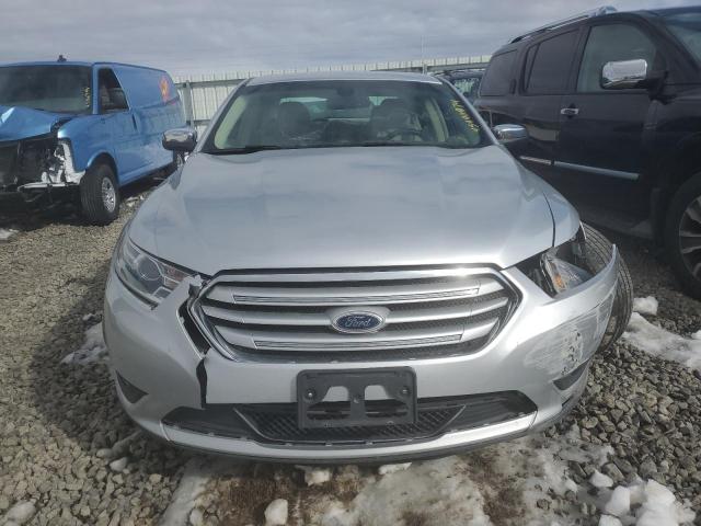 1FAHP2F89FG165719 - 2015 FORD TAURUS LIMITED SILVER photo 5