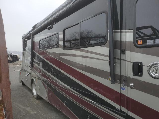 1F66F5DY4J0A22366 - 2019 TIFFIN MOTORHOMES INC OPEN ROAD TWO TONE photo 9