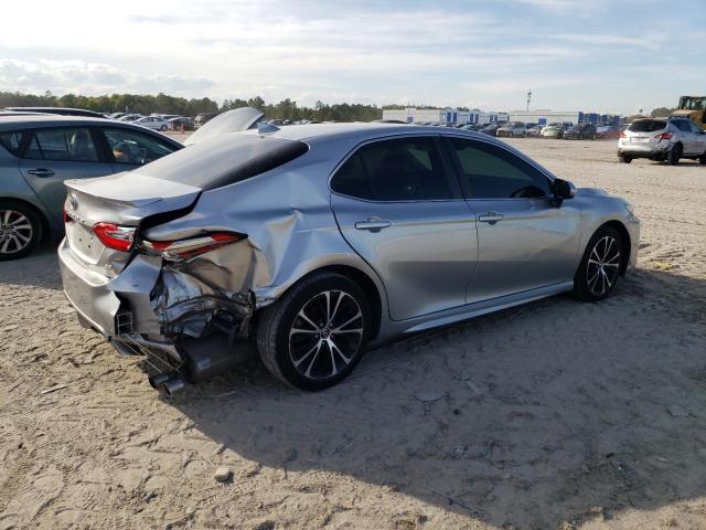 4T1B11HK4KU849573 - 2019 TOYOTA CAMRY L SILVER photo 3