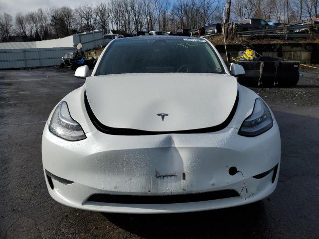 7SAYGDEE1NF338349 - 2022 TESLA MODEL Y WHITE photo 5