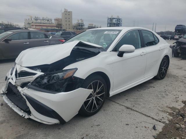 4T1G11AK4PU747309 - 2023 TOYOTA CAMRY SE NIGHT SHADE WHITE photo 1