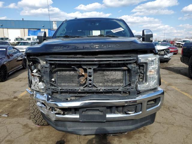 1FT7W2BT1JEB27716 - 2018 FORD F250 SUPER DUTY BLACK photo 5