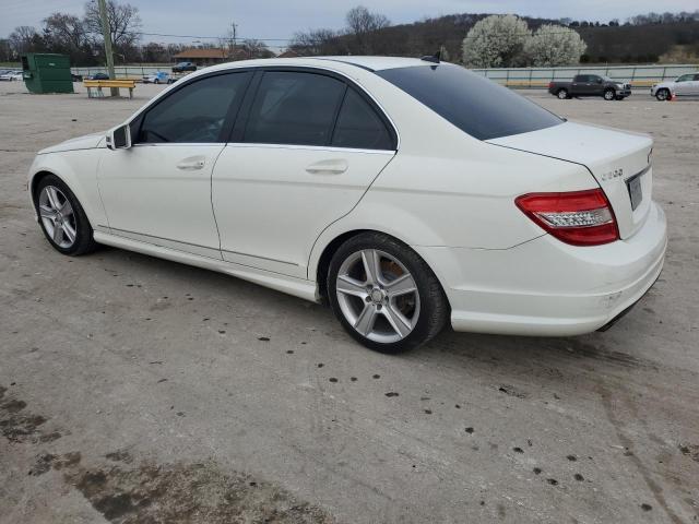 WDDGF8BB5AF482561 - 2010 MERCEDES-BENZ C 300 4MATIC WHITE photo 2