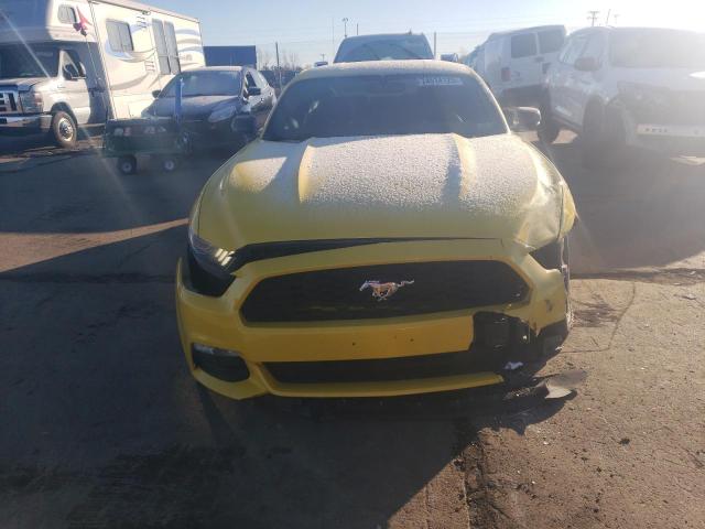 1FA6P8AM4H5264719 - 2017 FORD MUSTANG YELLOW photo 5