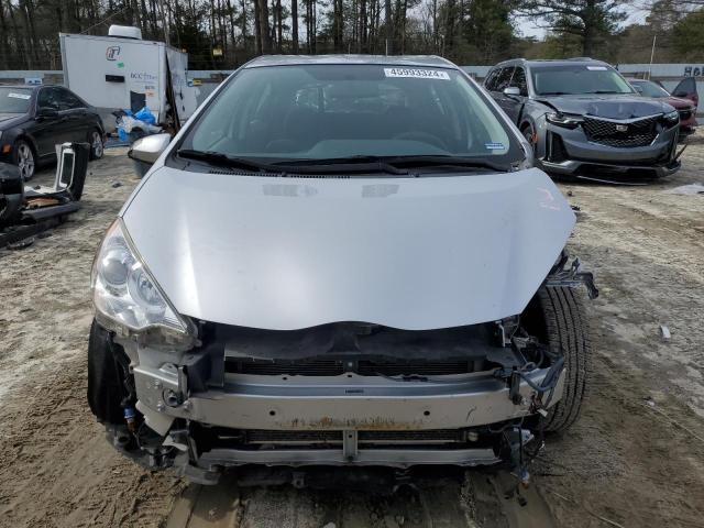 JTDKDTB33E1064413 - 2014 TOYOTA PRIUS C GRAY photo 5