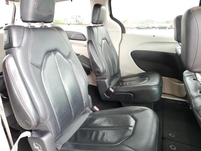 2C4RC1BG5KR730882 - 2019 CHRYSLER PACIFICA TOURING L SILVER photo 11