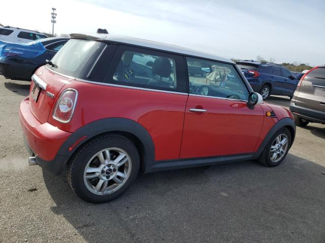 WMWSU3C54DT684364 - 2013 MINI COOPER RED photo 3