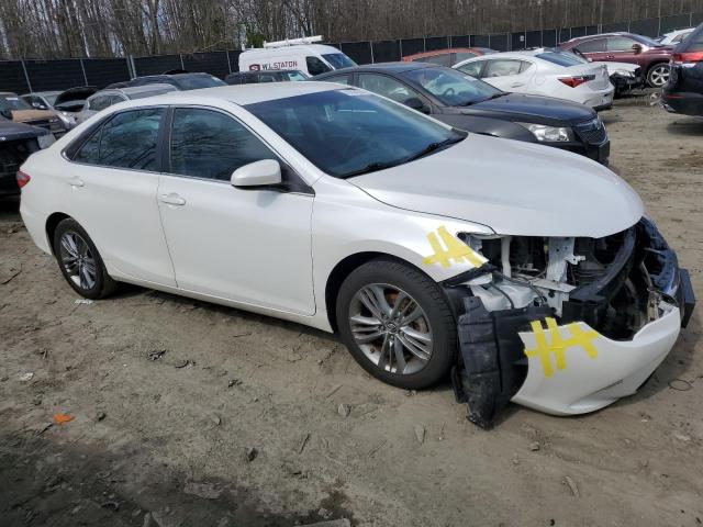 4T1BF1FK3FU051303 - 2015 TOYOTA CAMRY LE WHITE photo 4