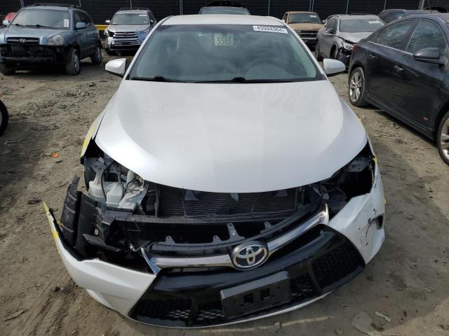 4T1BF1FK3FU051303 - 2015 TOYOTA CAMRY LE WHITE photo 5