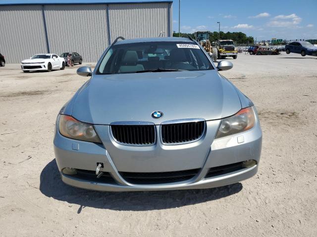 WBAVT135X6KW22089 - 2006 BMW 325 XIT SILVER photo 5