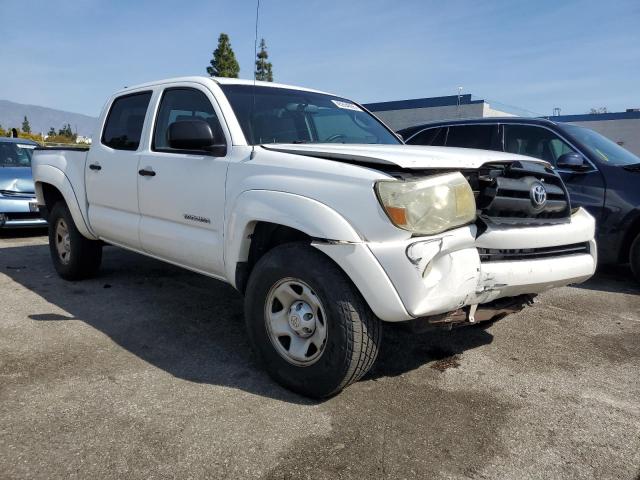 5TEJU62N35Z034090 - 2005 TOYOTA TACOMA DOUBLE CAB PRERUNNER WHITE photo 4