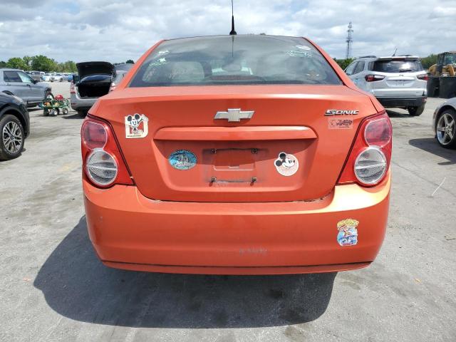1G1JA5SH0D4168407 - 2013 CHEVROLET SONIC LS 橙色 照片 6
