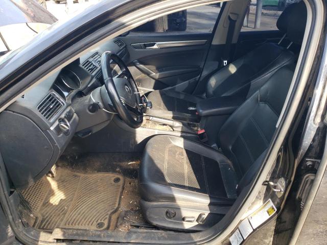 1VWDT7A34HC086267 - 2017 VOLKSWAGEN PASSAT R-LINE Schwarz Foto 7