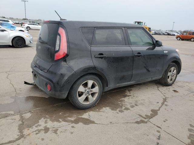 KNDJN2A28J7597201 - 2018 KIA SOUL BLACK photo 3