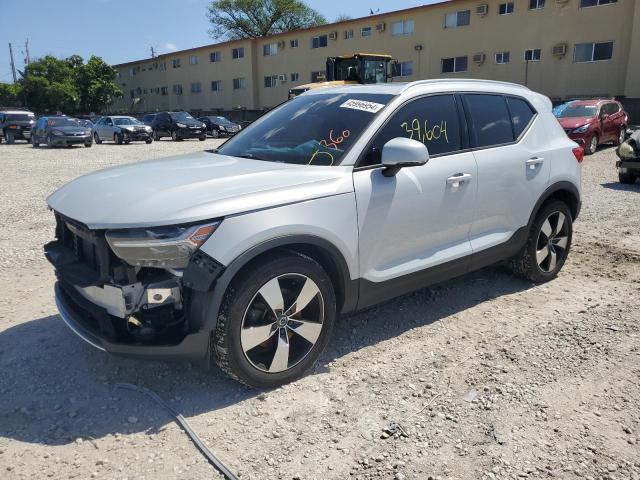 YV4AC2HK8M2431089 - 2021 VOLVO XC40 T4 MOMENTUM GRAY photo 1