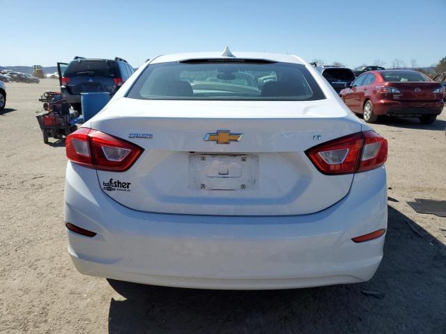 1G1BE5SMXJ7171041 - 2018 CHEVROLET CRUZE LT WHITE photo 6