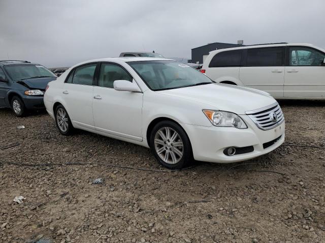 4T1BK36B48U289722 - 2008 TOYOTA AVALON XL WHITE photo 4