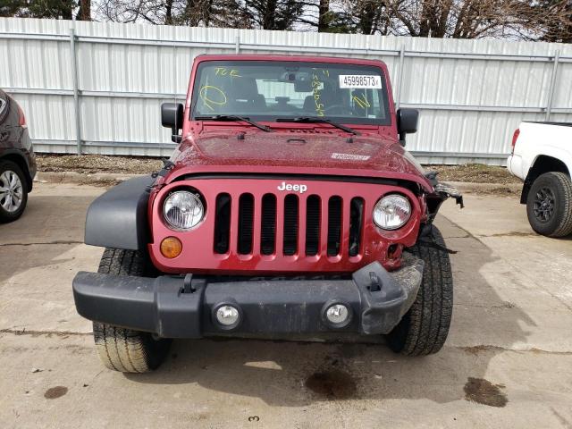 1C4AJWAG5DL557152 - 2013 JEEP WRANGLER SPORT BURGUNDY photo 5