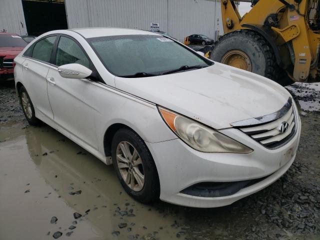 5NPEB4AC8EH871898 - 2014 HYUNDAI SONATA GLS WHITE photo 4