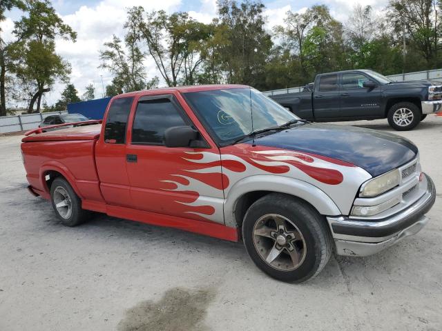 1GCCS19W3Y8227572 - 2000 CHEVROLET S TRUCK S10 RED photo 4